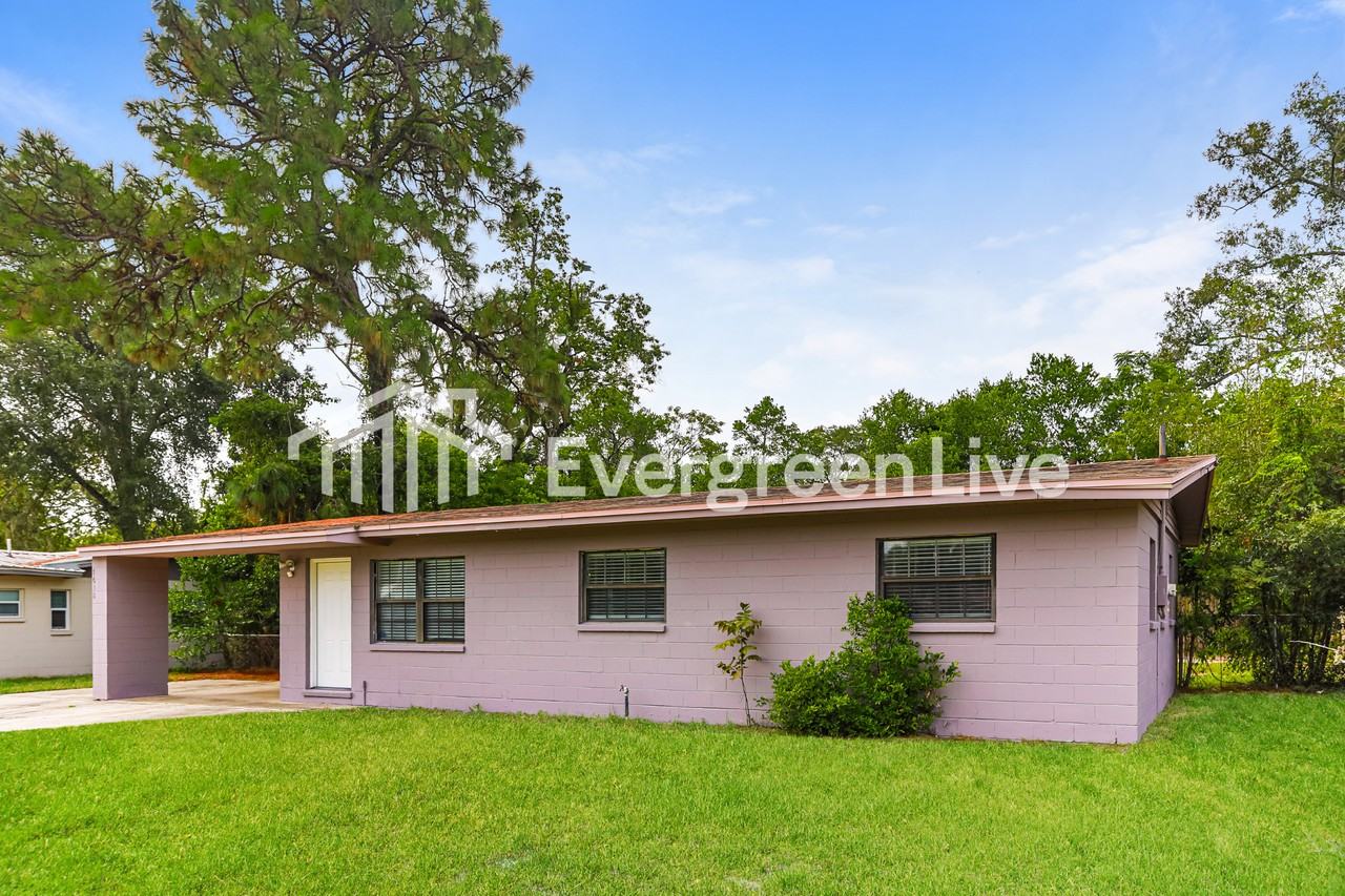 7638 Rambler Rd - Photo 2 of 15