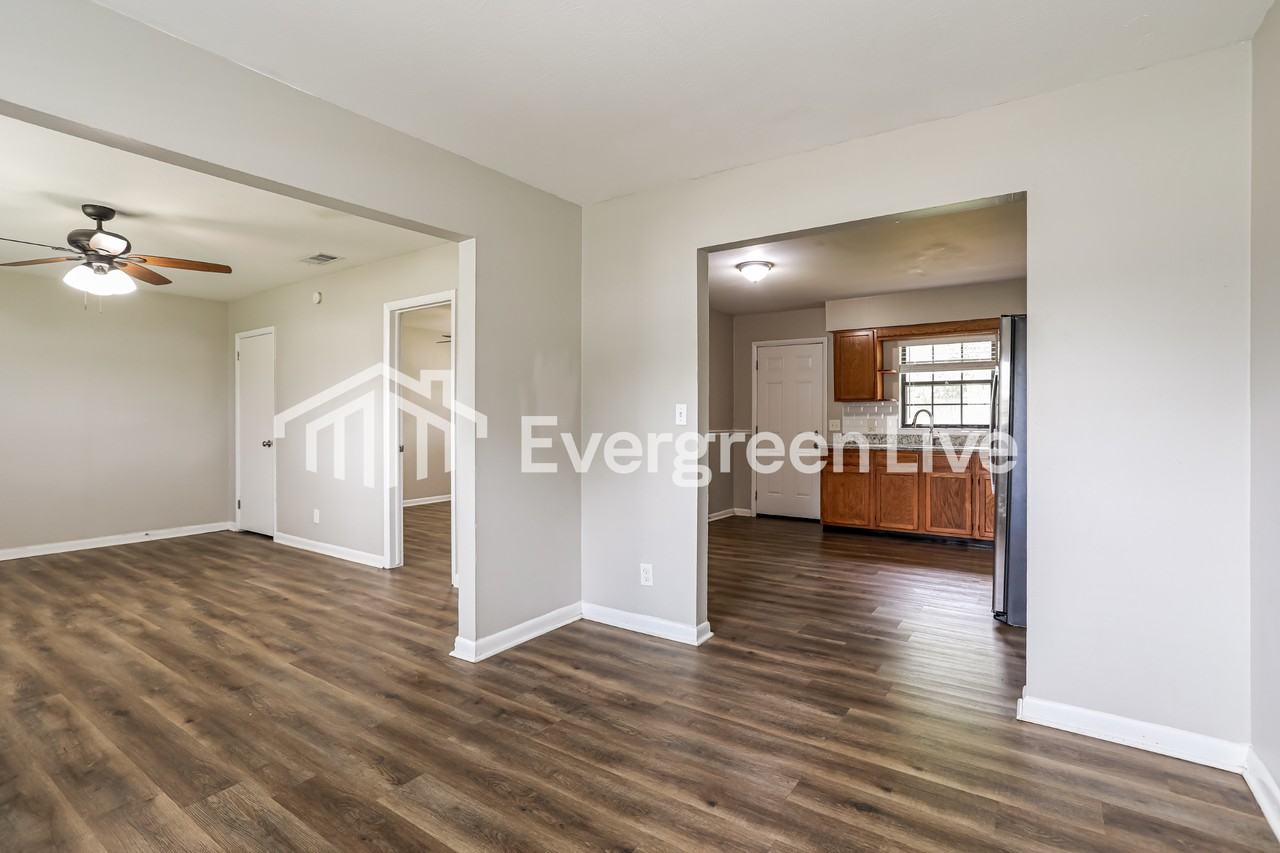 7638 Rambler Rd - Photo 3 of 15