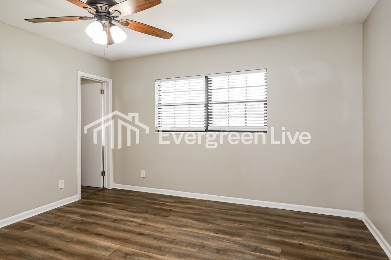 7638 Rambler Rd - Photo 6 of 15