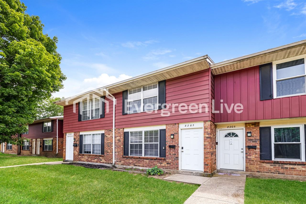 8203 Mount Carmel St - Photo 2 of 15