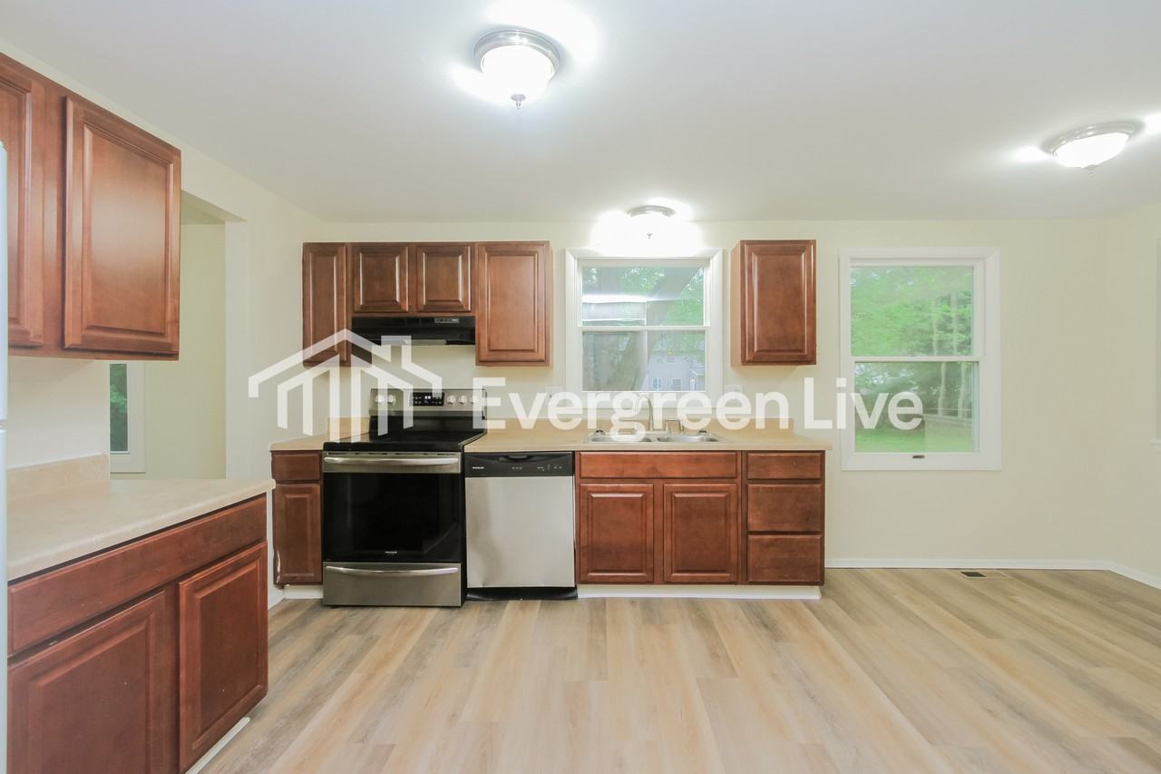 8211 Trevellian Way - Photo 2 of 15