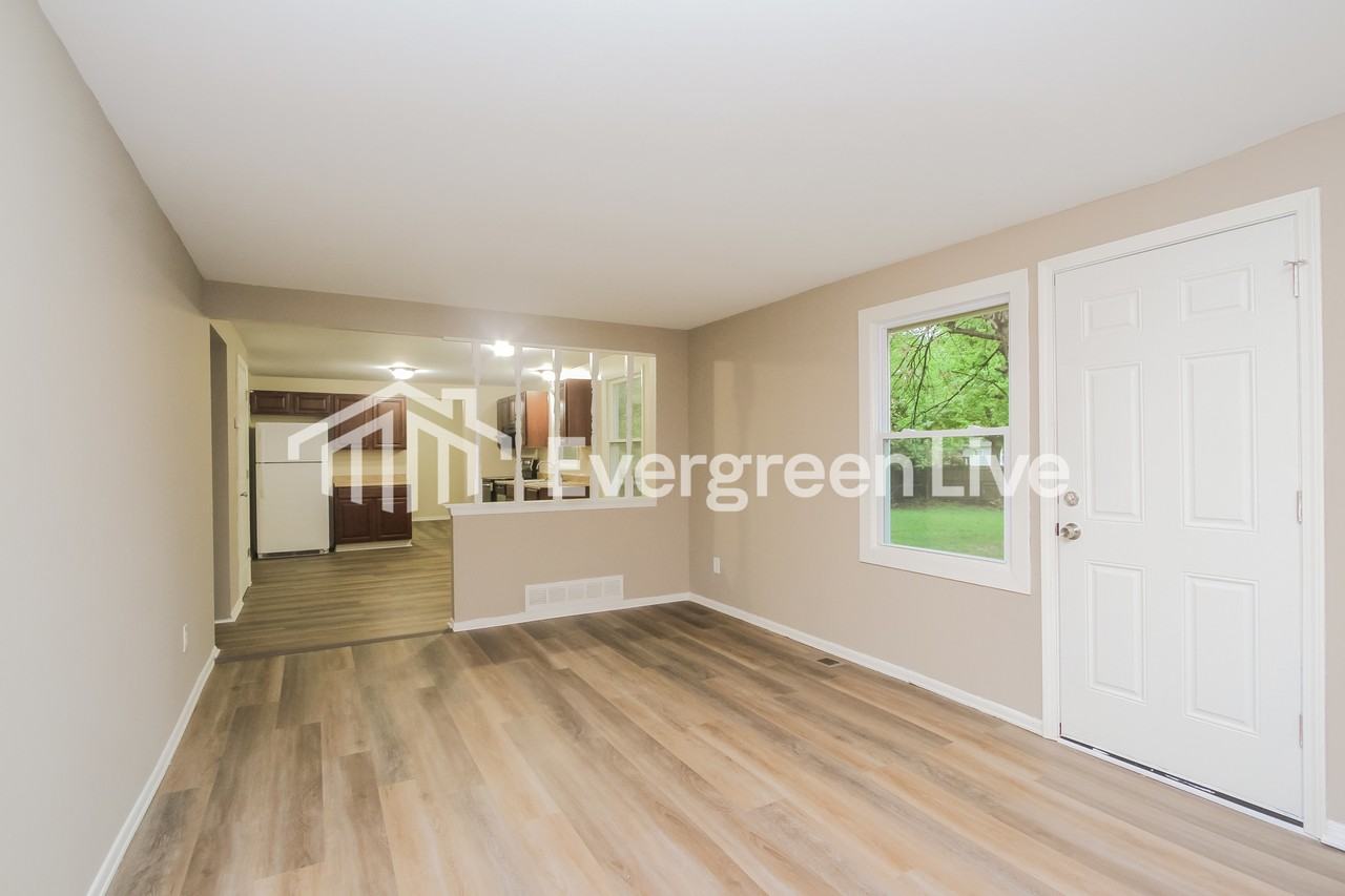 8211 Trevellian Way - Photo 5 of 15