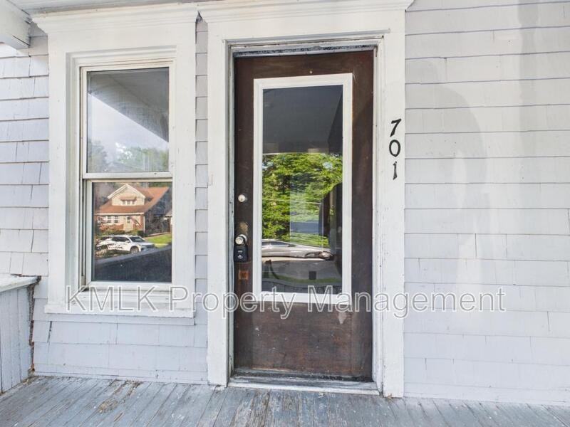 701 Kling St - Photo 6 of 42