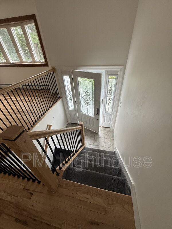 2077 Feuereisen Ave - Photo 2 of 25