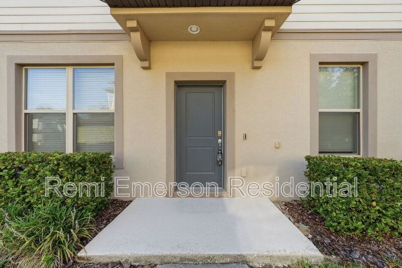 1096 Pavia Dr - Photo 2 of 27