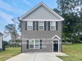 featured image of 828 Graylyn Dr