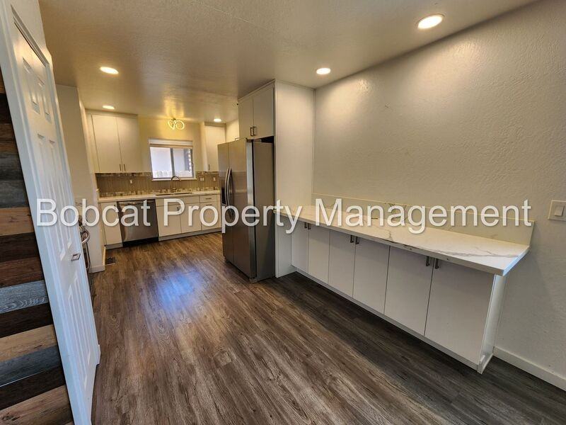 3604 Imperial Way - Photo 6 of 25