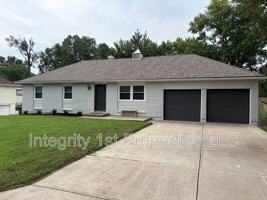 featured image of 1307 Ne 75th St