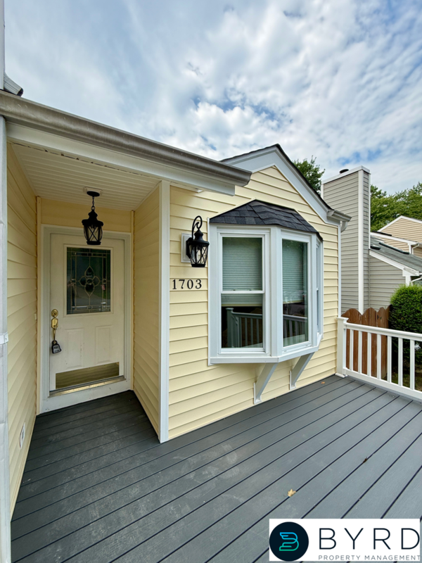 1703 Sheldrake Ct - Photo 3 of 28