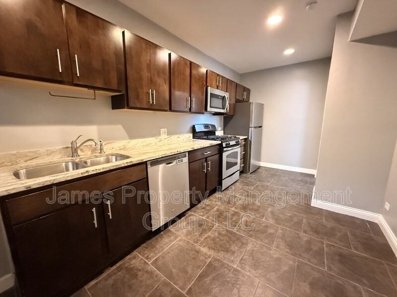 4023 N Troy St - Photo 5 of 10