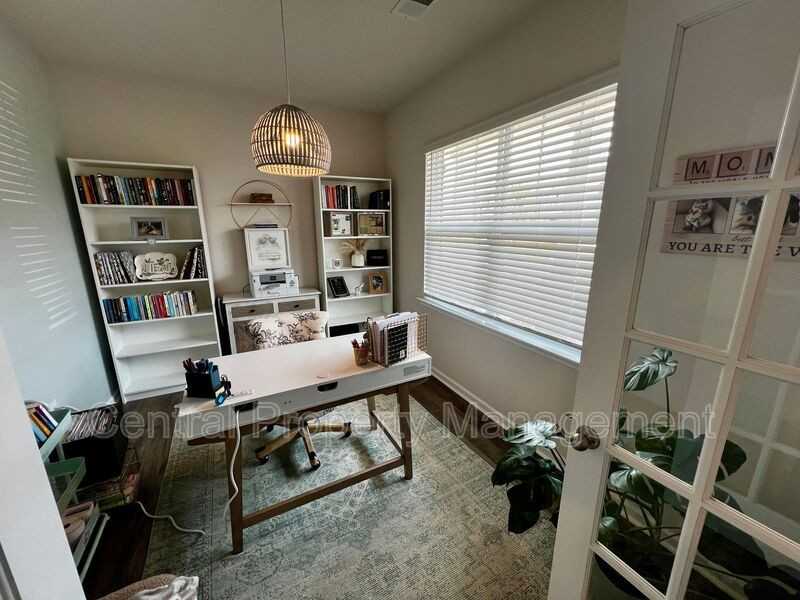 27 Oak Edge Ln - Photo 5 of 21