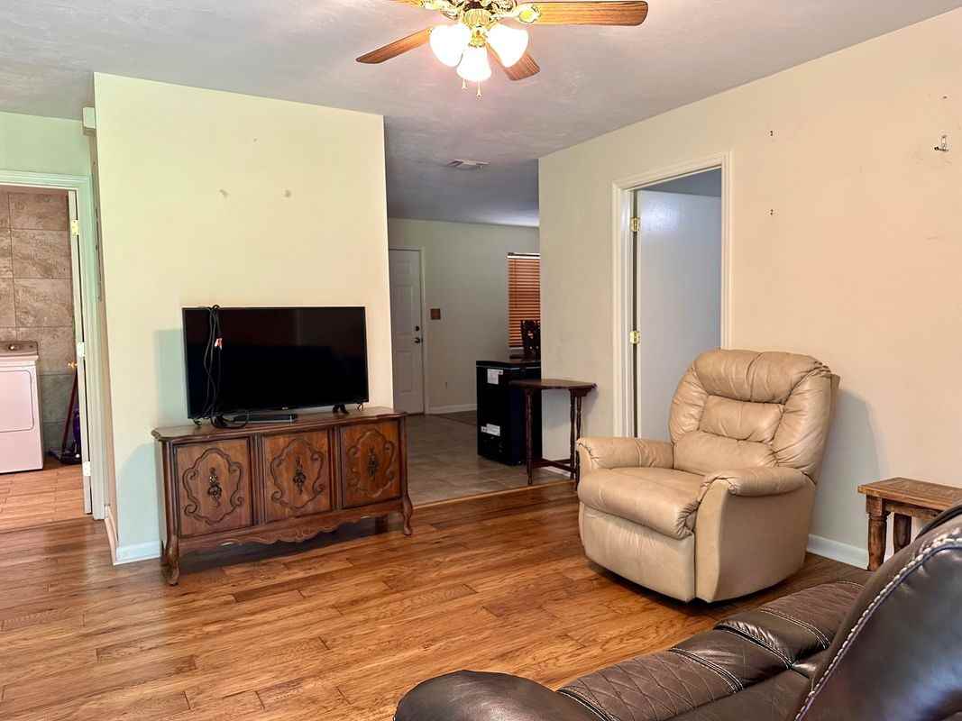 54 Hardwood Hollow Rd - Photo 4 of 27