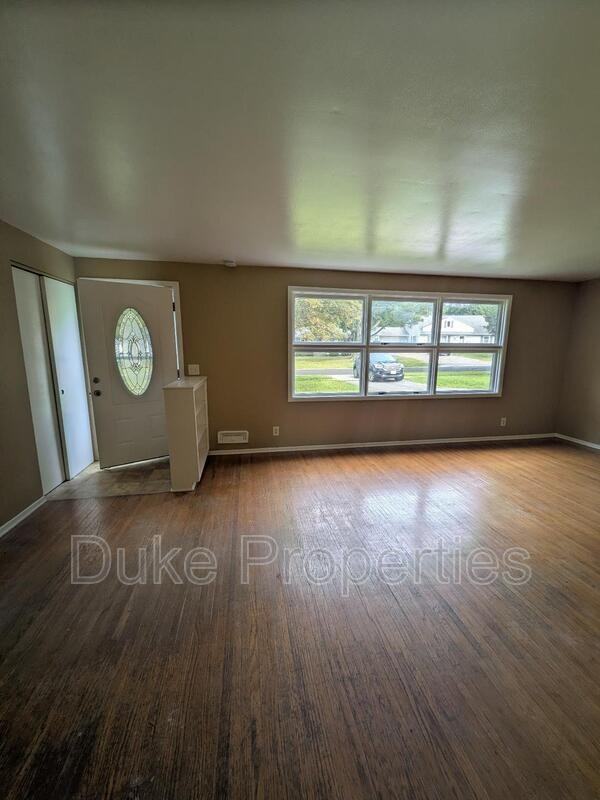 261 Morrow Dr - Photo 6 of 12