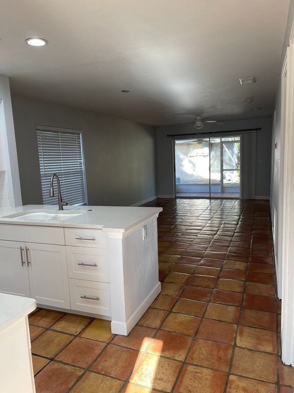 707 N Jefferson Ave - Photo 2 of 12