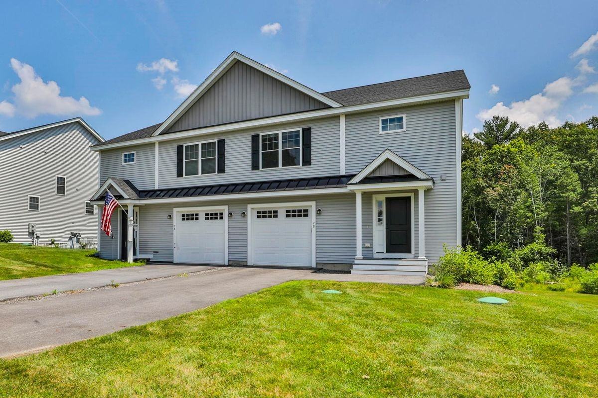 7 Horizon Dr ##B - Photo 2 of 36