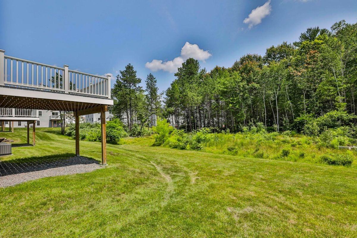 7 Horizon Dr ##B - Photo 4 of 36