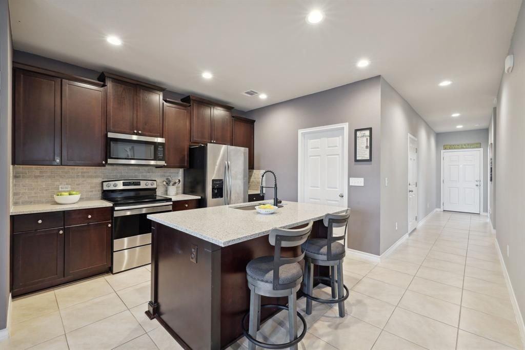 177 Flexus Ln - Photo 7 of 12