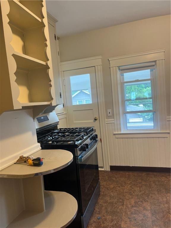 581 Woonasquatucket Ave ##2 - Photo 4 of 14