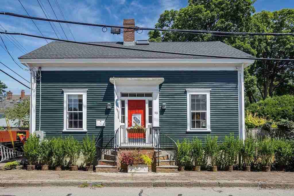 43 Poplar St - Photo 2 of 50