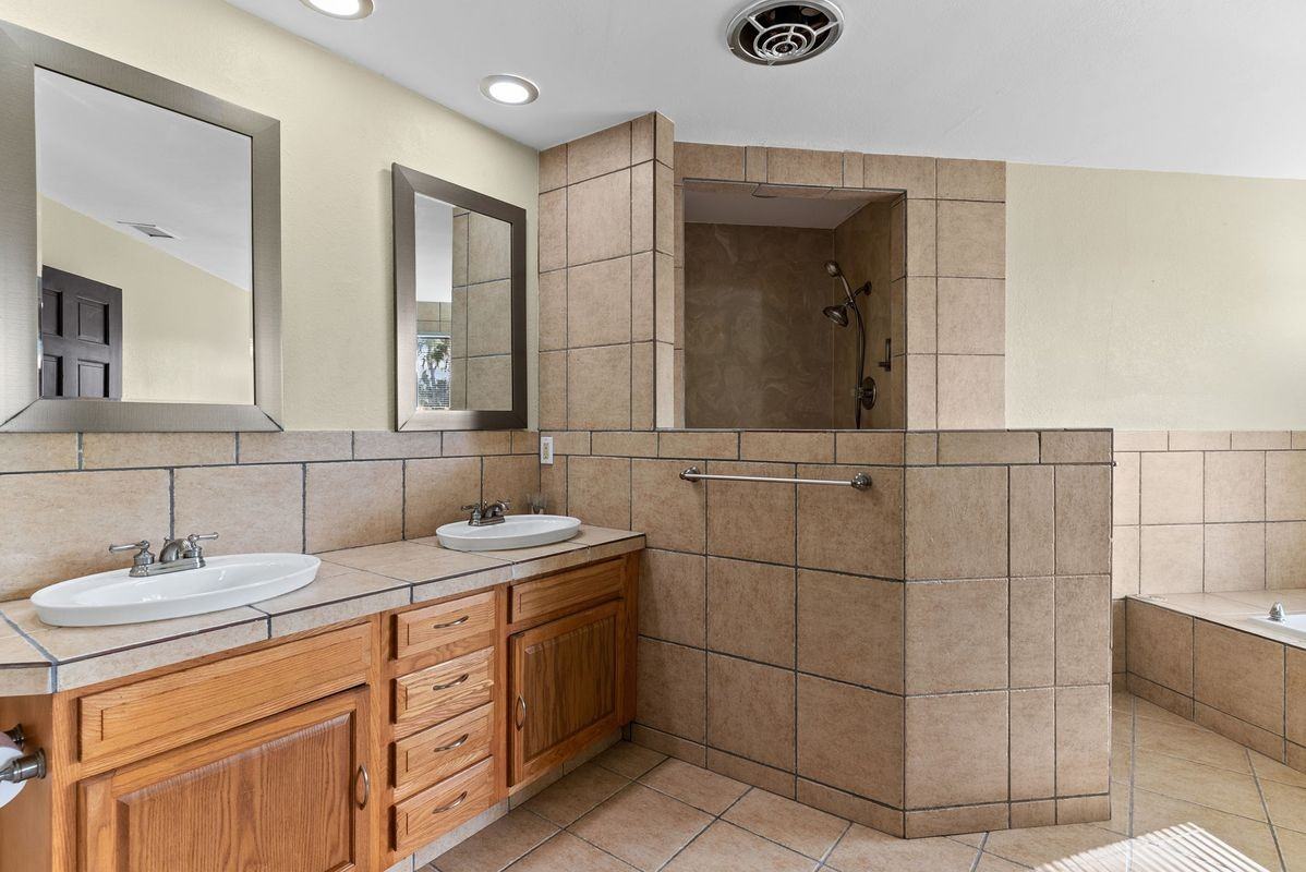 12311 Kelso Rd - Photo 5 of 44