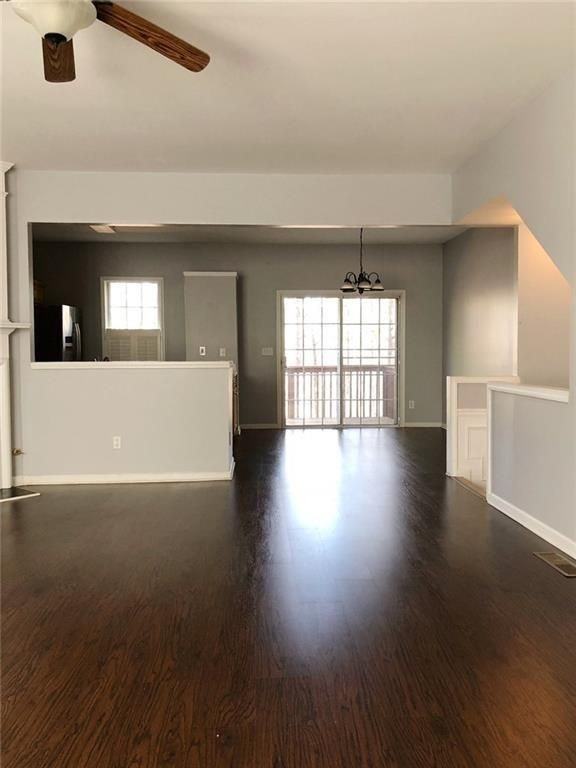 4003 Howell Park Rd - Photo 5 of 18