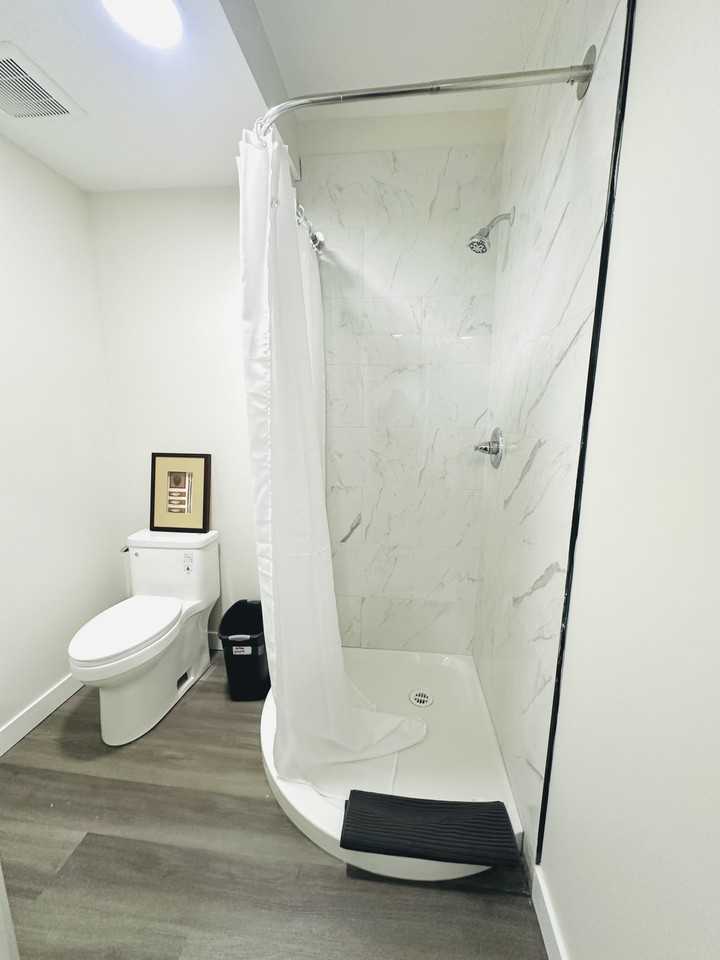 10751 86 Avenue Northwest - Photo 2 of 8