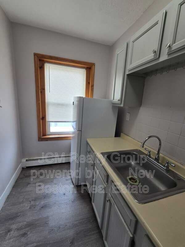 167 N Common St #25 - Photo 3 of 10