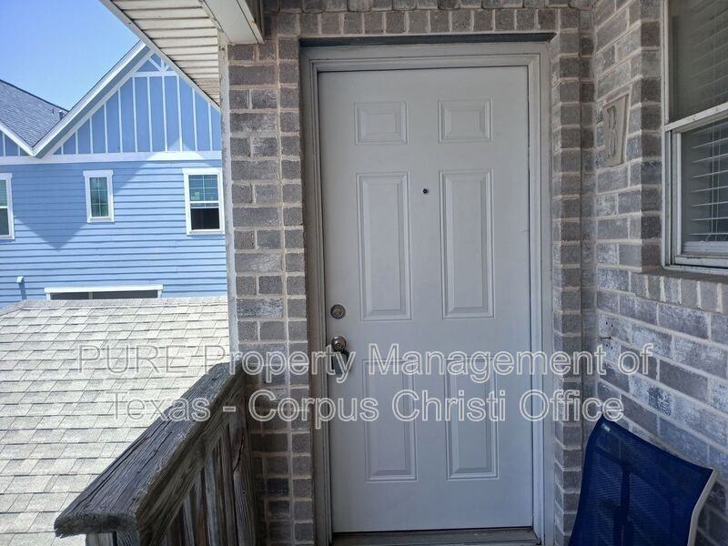 14006 Fortuna Bay Dr #B - Photo 2 of 19