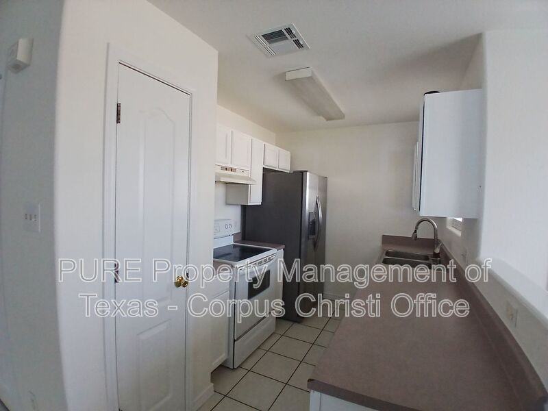 14006 Fortuna Bay Dr #B - Photo 6 of 19