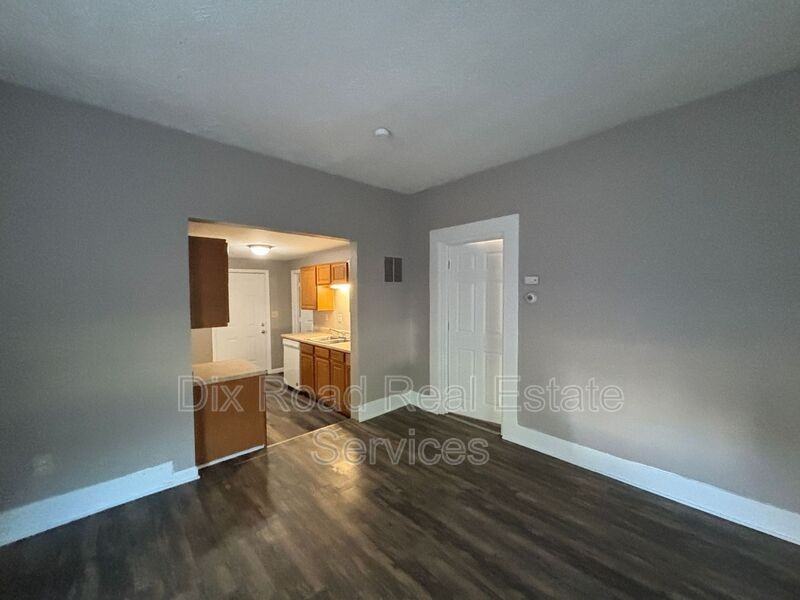 609 18th Ave - Photo 6 of 23