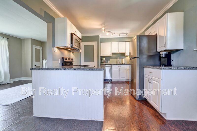 912 Feist Ave - Photo 3 of 16