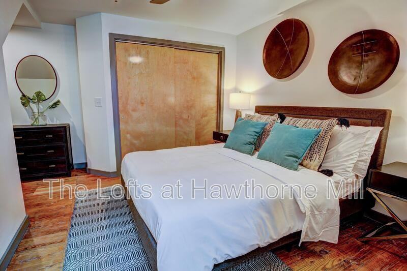 1101 Hawthorne Ln #261 - Photo 6 of 11