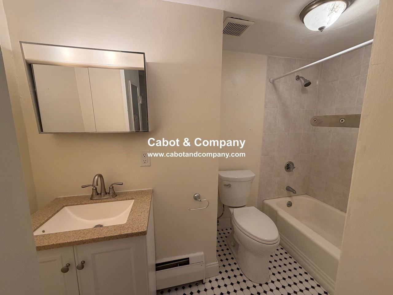 295 Newbury St #2 - Photo 5 of 15