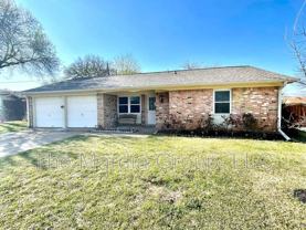201 E Fuller Dr - Photo 1 of 1