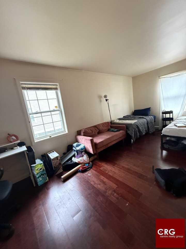 34 Raymond St #34L - Photo 4 of 15