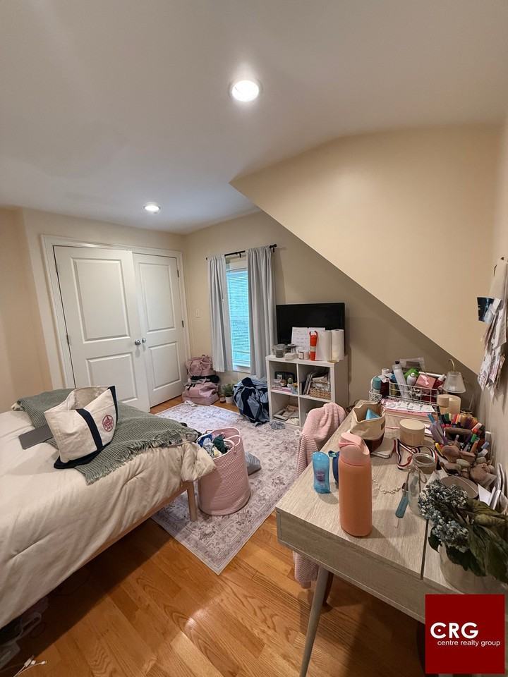 25 Lothrop St #2L - Photo 6 of 19