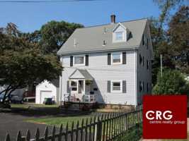featured image of 30 Beecher Pl #2