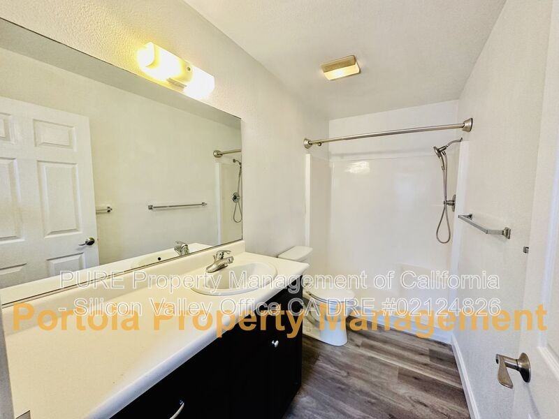 126 Hunolt St #A - Photo 7 of 10