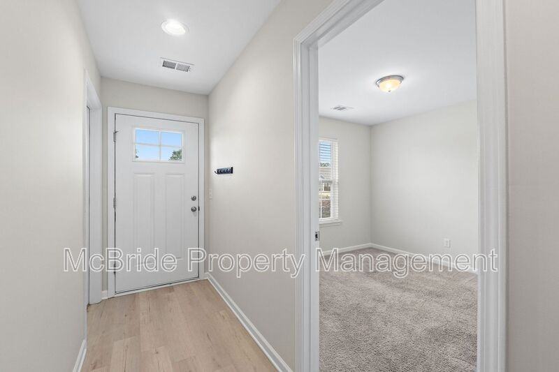 959 Madrid Ct - Photo 4 of 20