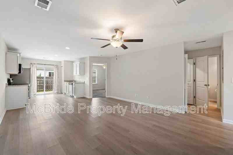 959 Madrid Ct - Photo 5 of 20