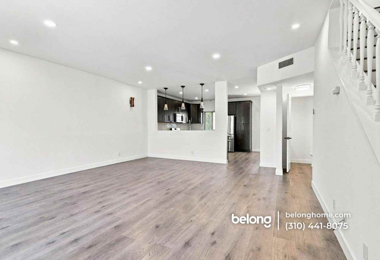8154 Manitoba St #5 - Photo 2 of 28