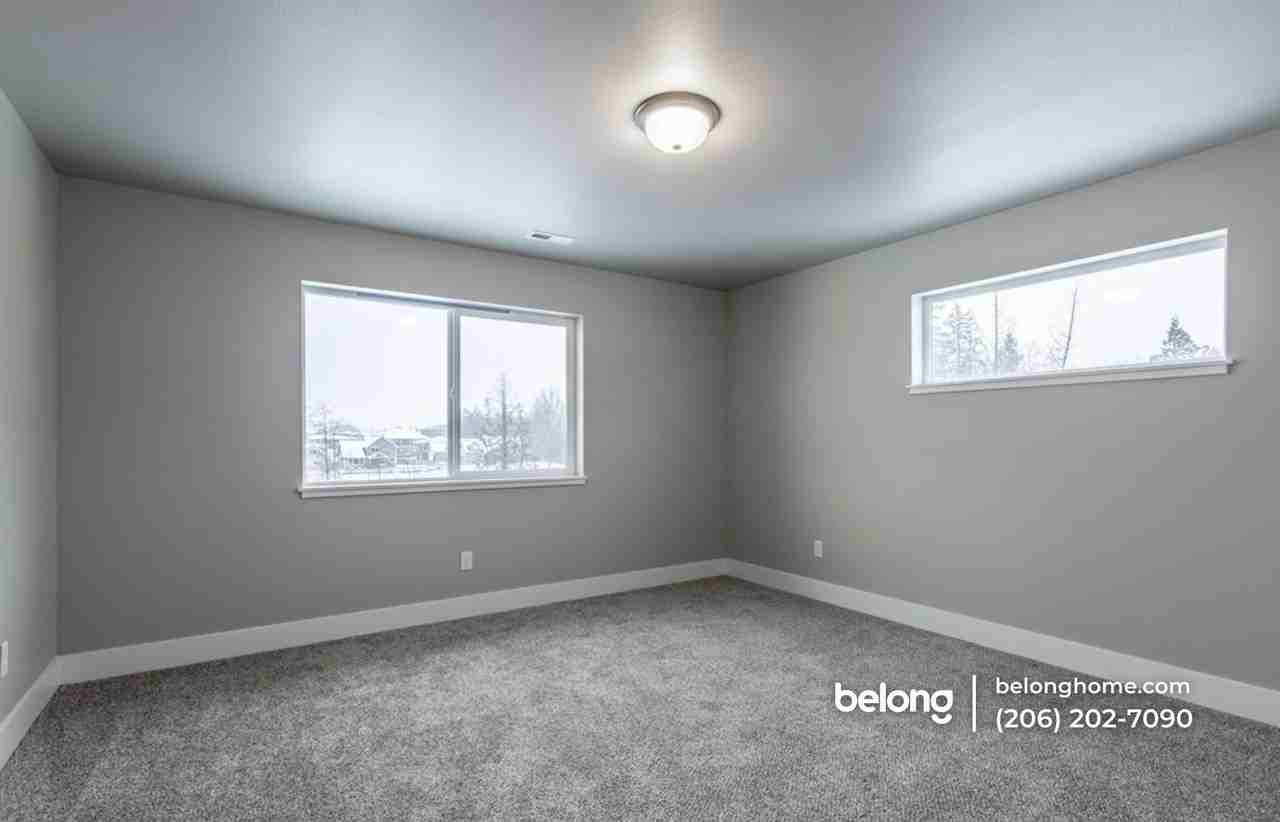 2716 Chloe Ln - Photo 2 of 15