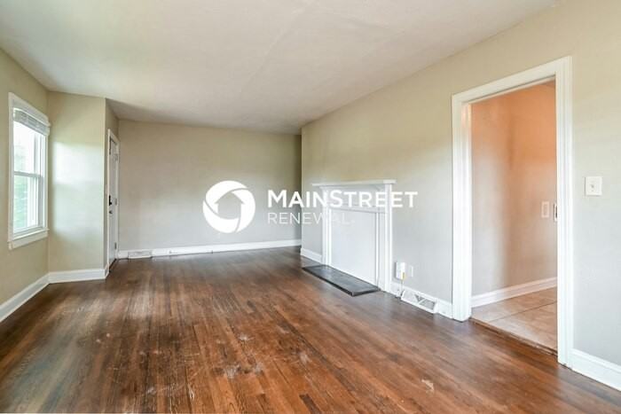 2512 Revolution Park Dr - Photo 3 of 14