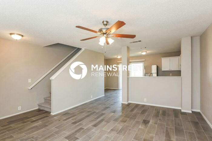 1520 Clemson Dr - Photo 6 of 18