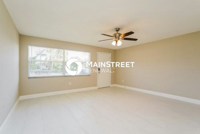 11 Skipton Cir - Photo 3 of 16