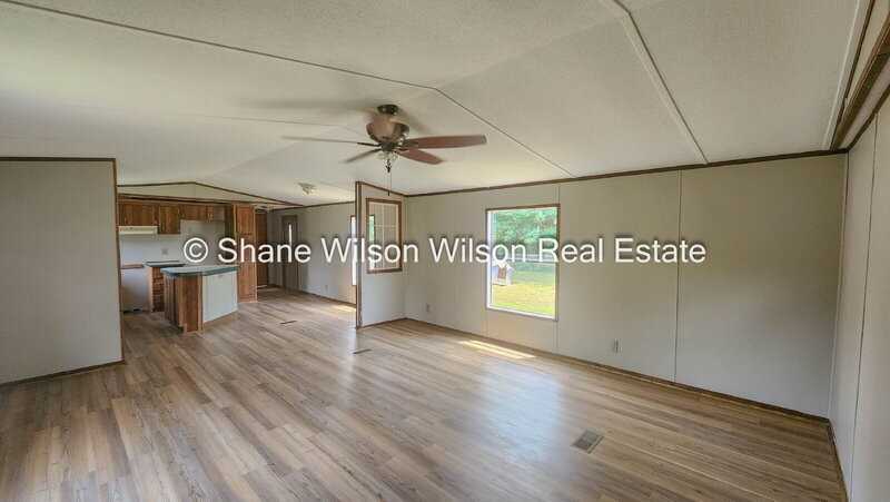 133 Mandalay Way - Photo 5 of 15
