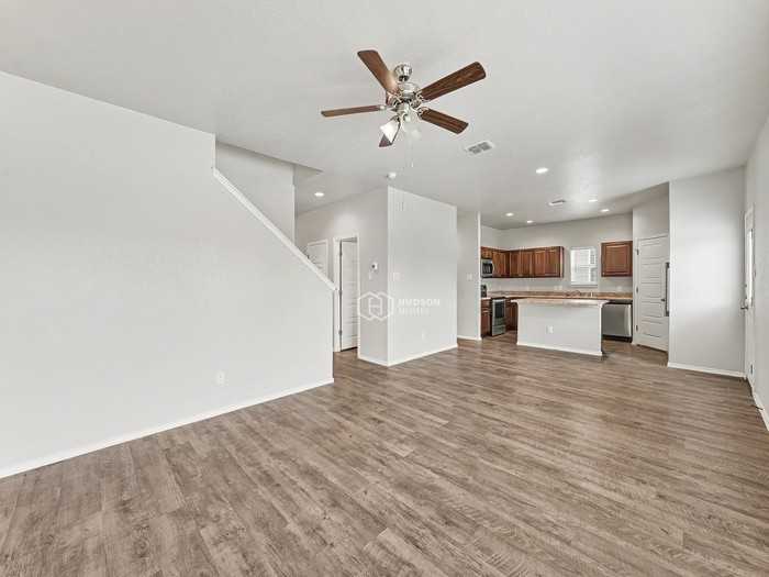 7611 Twin Pine Ct - Photo 6 of 24