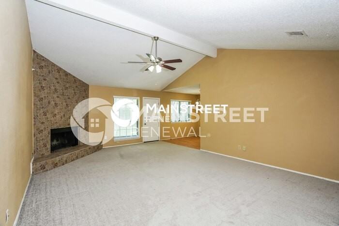 22511 Leedstown Ln - Photo 5 of 16