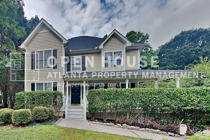 360 Warrenton Dr