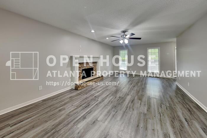 360 Warrenton Dr - Photo 4 of 20